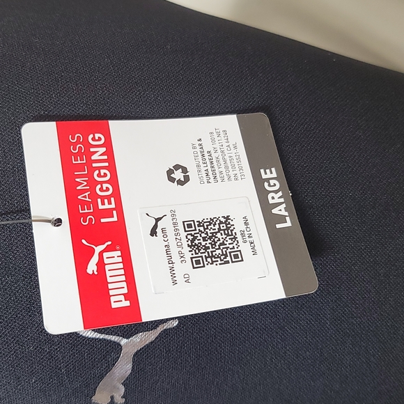 Puma Seamless Black Leggings - Picture 8 of 9